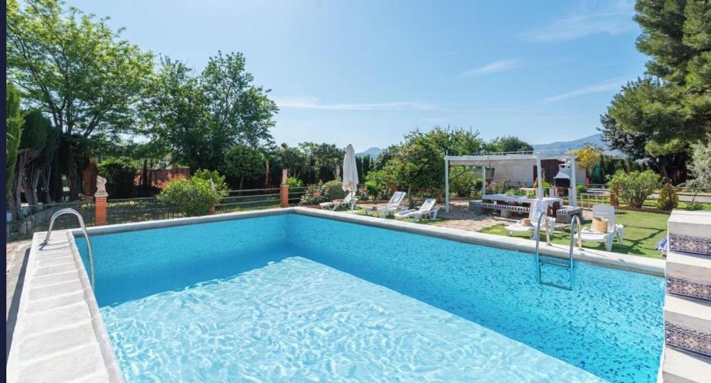 Villa Cuqui أنتيكيرا المظهر الخارجي الصورة